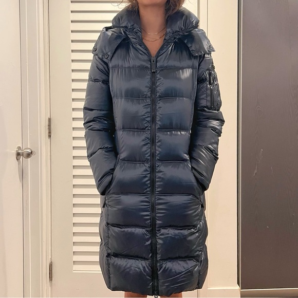 BCBG Max Azaria Quilted Puffer Coat - Picture 12 of 14